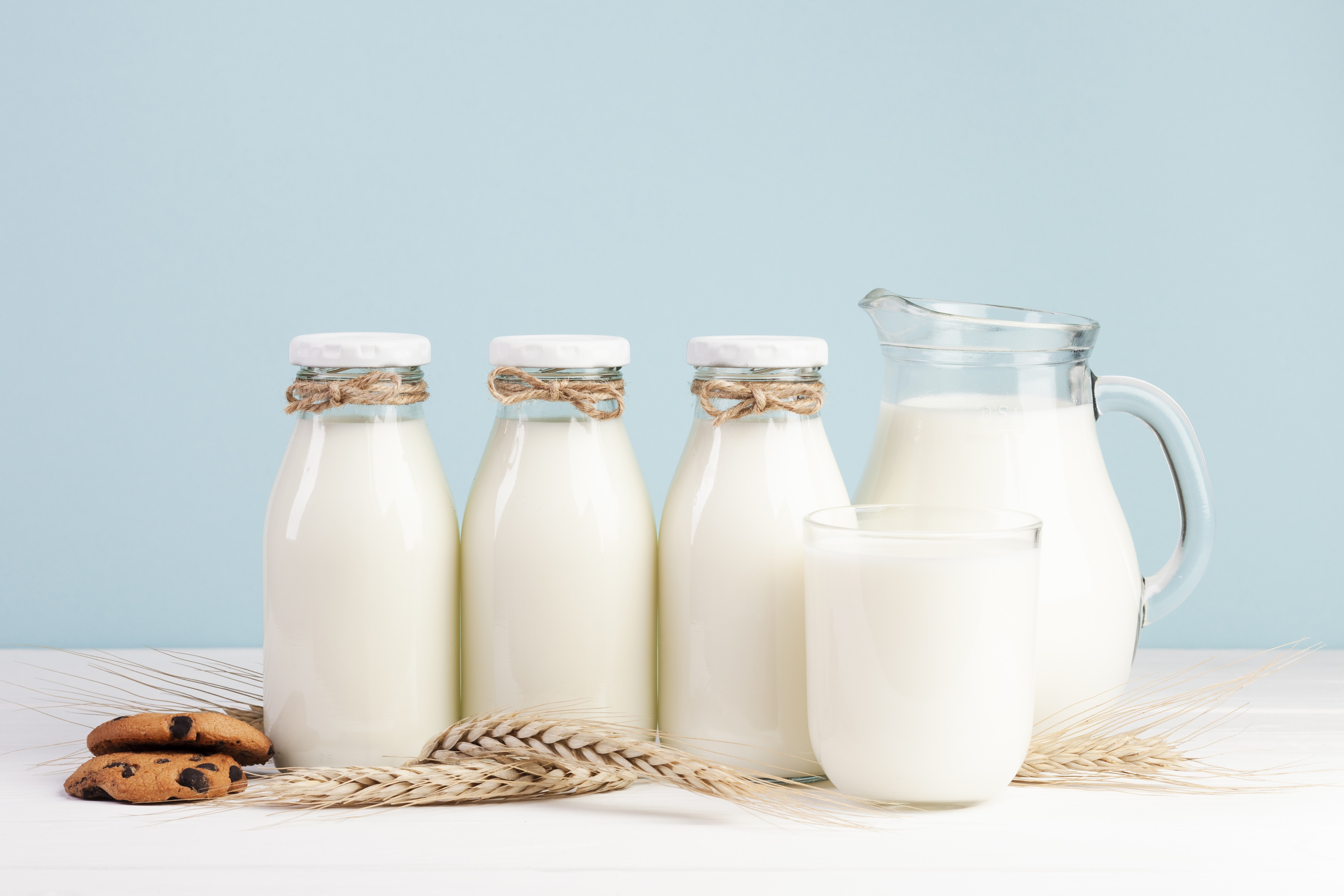 minuman sehat anak, minuman untuk anak, air putih untuk anak, batasi minuman manis, tips anak minum sehat, Bunda, si Kecil